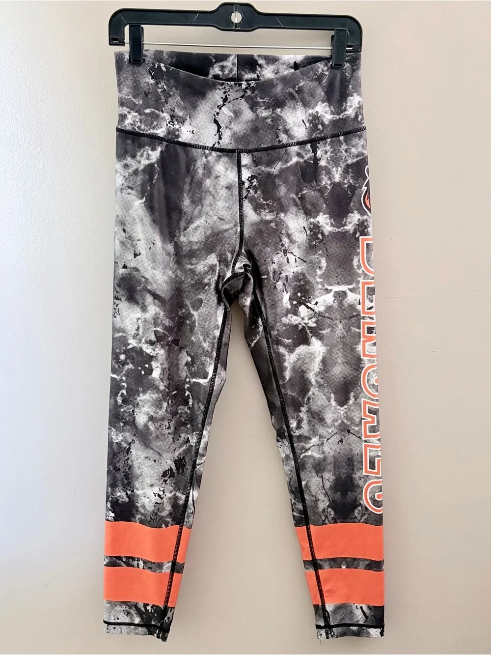 Cincinnati Bengals NFL Athletic Leggings High Rise Yoga Pants Medium